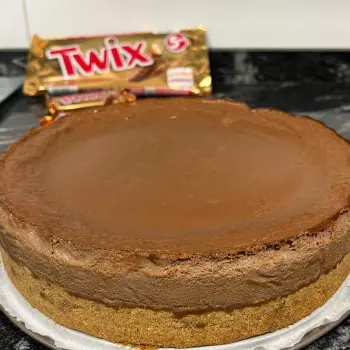 Tarta completa de Twix